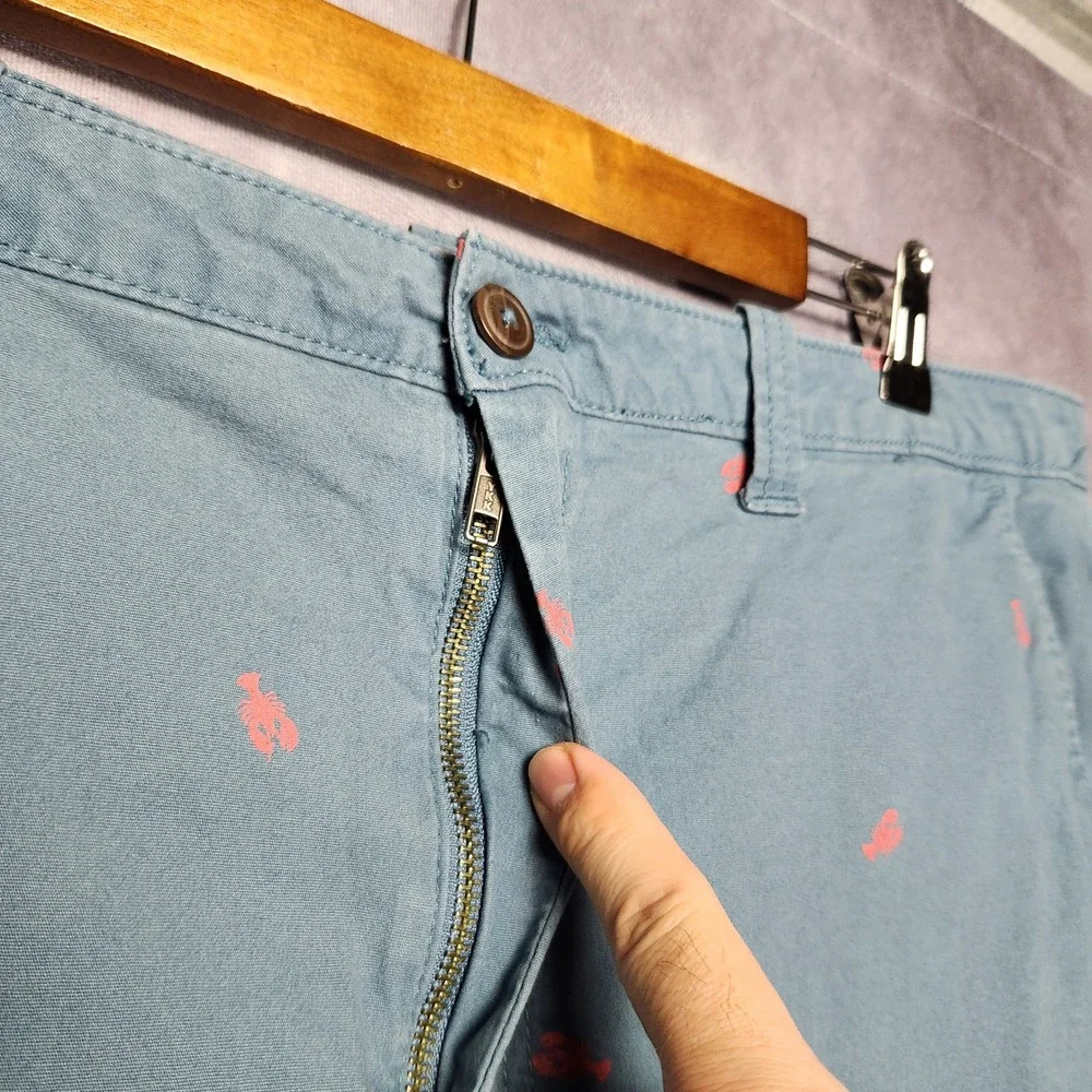 Magellan Outdoors Mens 38 Blue Lobster Print All Over Chino Shorts Casual Summer